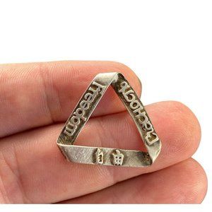 925 World Peace Pendant Mt. Everest Freedom Climb Russian China Israel 1990